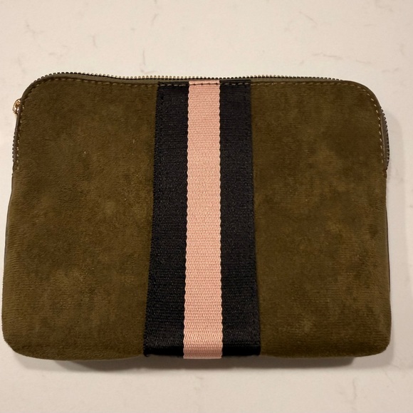 NWOT Neiman Marcus Beauty Event Olive Tote Bag with Matching Cosmetic Bag - Picture 4 of 11